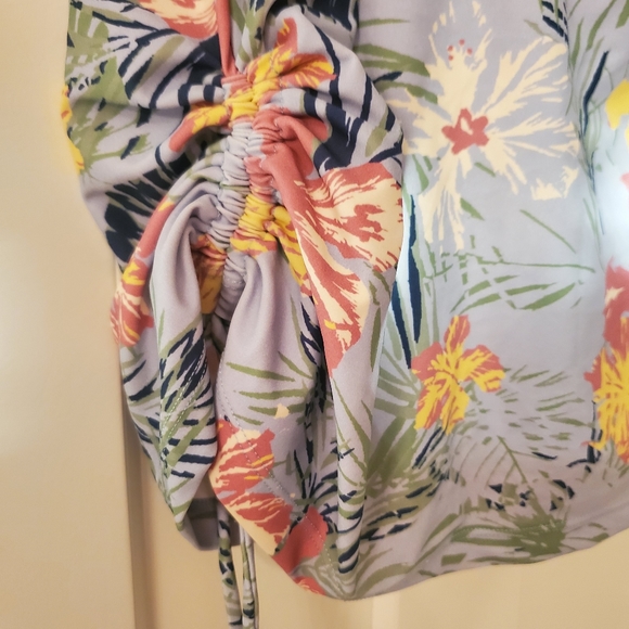 ModLi Plus Size Maya Swim Top 3XL Hawaiian Paradise Calypsa NWT Plus Size - Picture 2 of 6